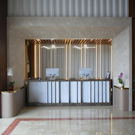 Abadi Hotel Malioboro Yogyakarta By Tritama Hospitality מראה חיצוני תמונה