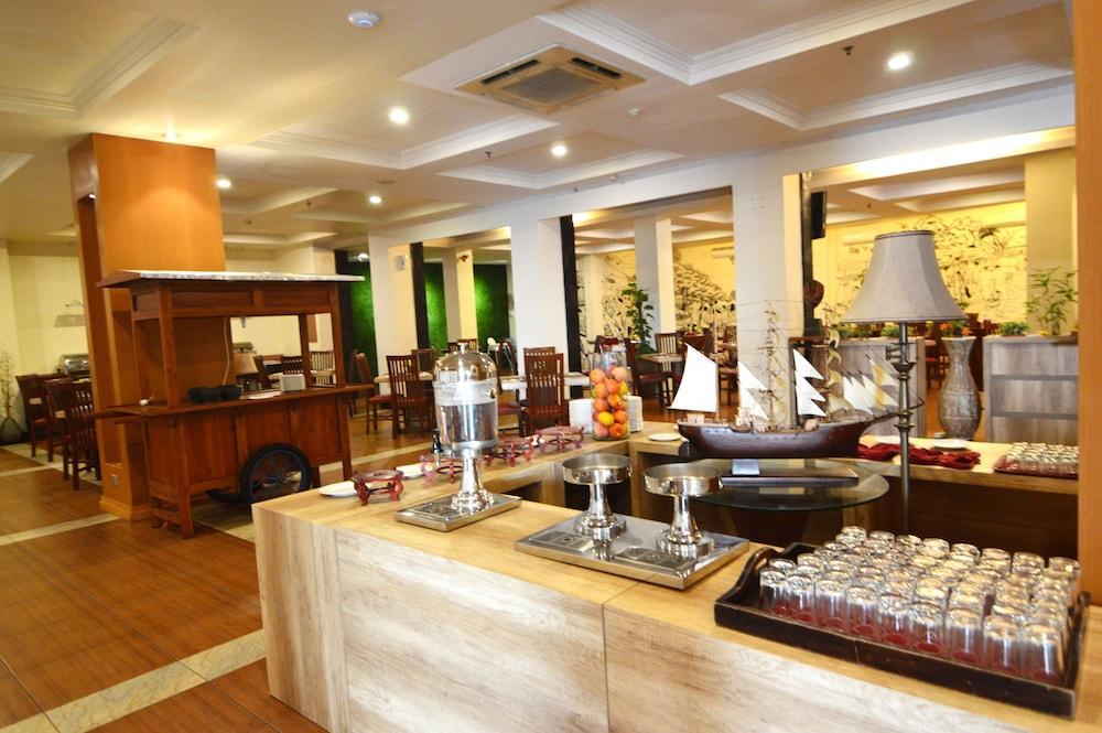 Abadi Hotel Malioboro Yogyakarta By Tritama Hospitality מראה חיצוני תמונה