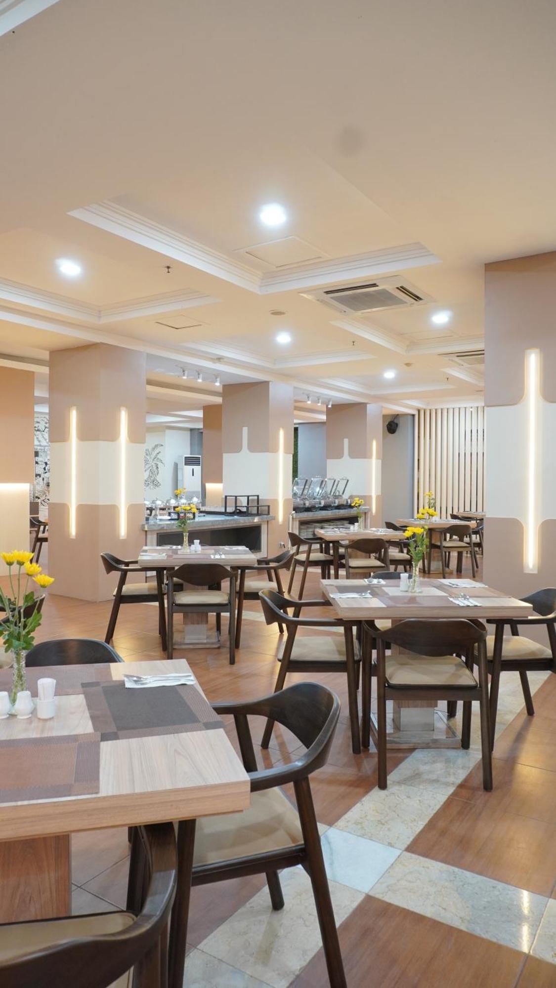 Abadi Hotel Malioboro Yogyakarta By Tritama Hospitality מראה חיצוני תמונה