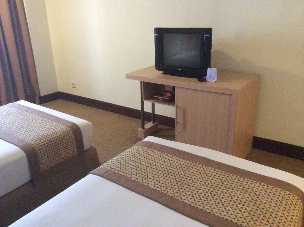 Abadi Hotel Malioboro Yogyakarta By Tritama Hospitality מראה חיצוני תמונה